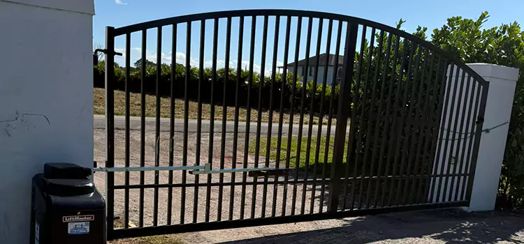 Driveway Fence Repair Costa Mesa